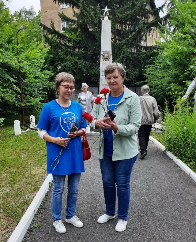 image_0 image_0
