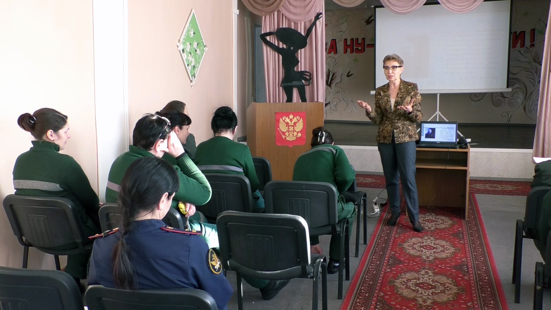 image_0 image_0