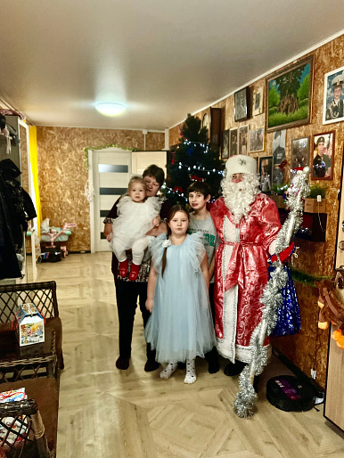 Новогоднее поздравление детям героев от Смоленского регионального Союза женщин России