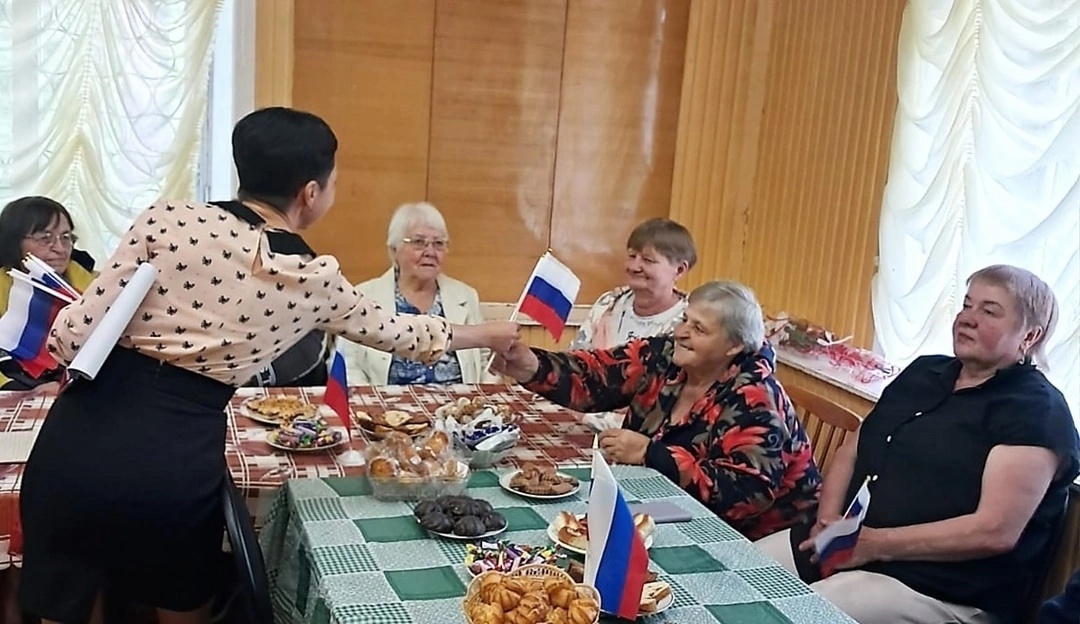 image_0 image_0