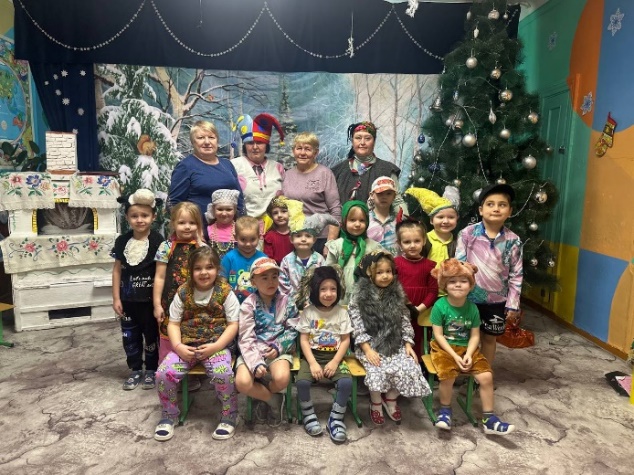 Женсоветы Иркутской области провели новогодние мероприятия для детей