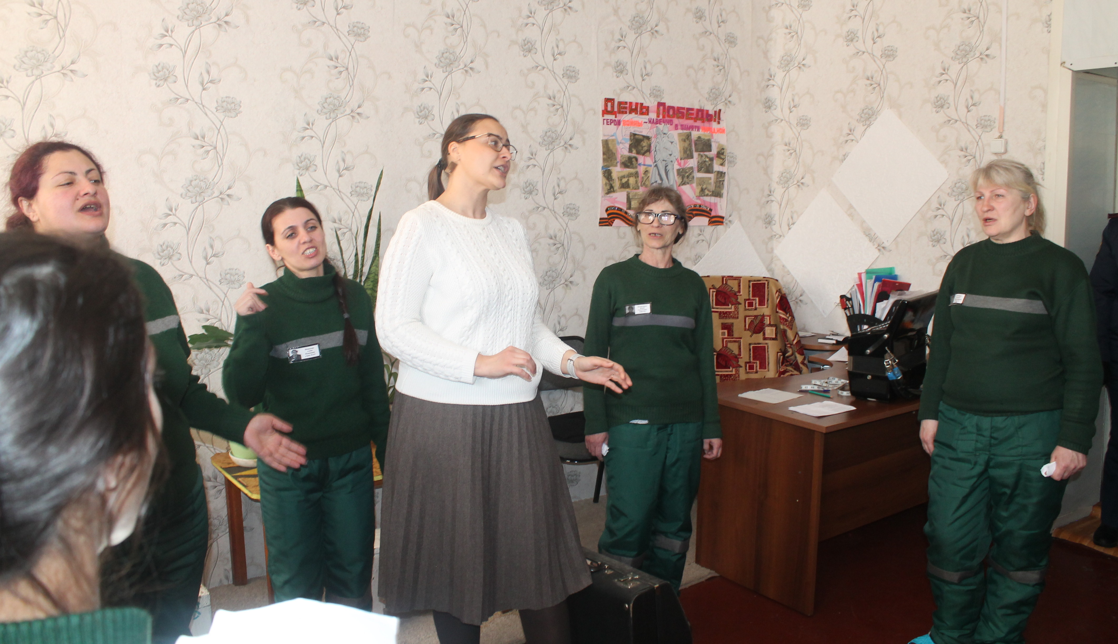 image_0