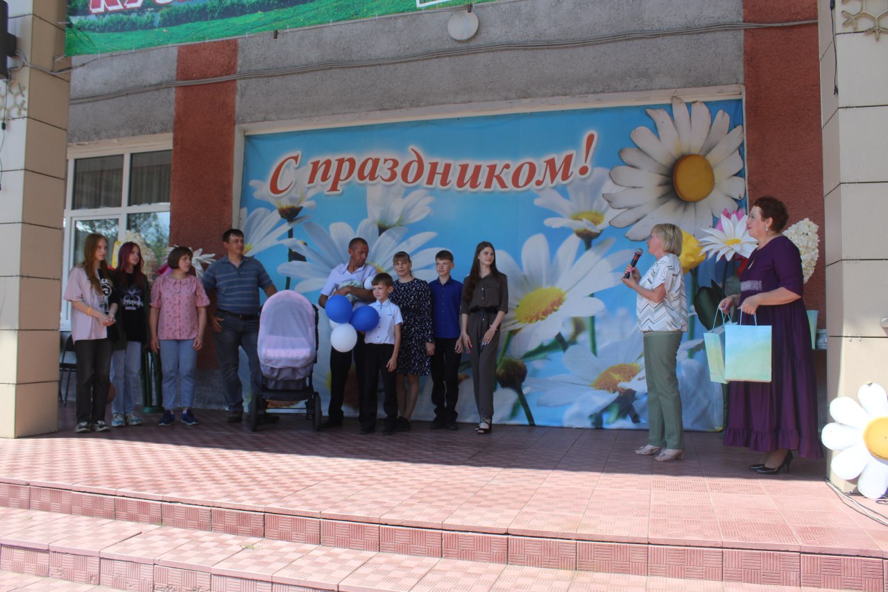 image_0