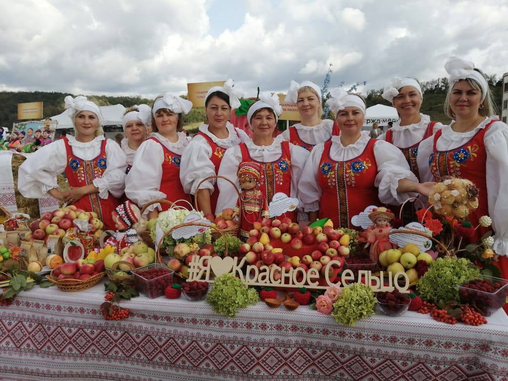 В Мордовии прошел Межрегиональный фестиваль «Кургоня» («Ватрушка»)