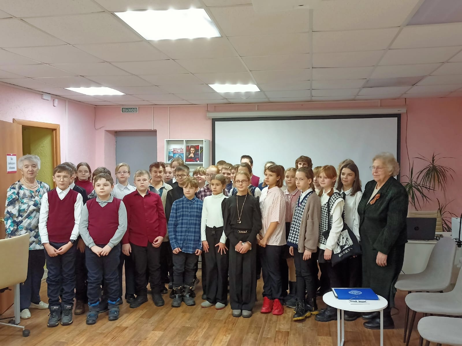 image_0 image_0