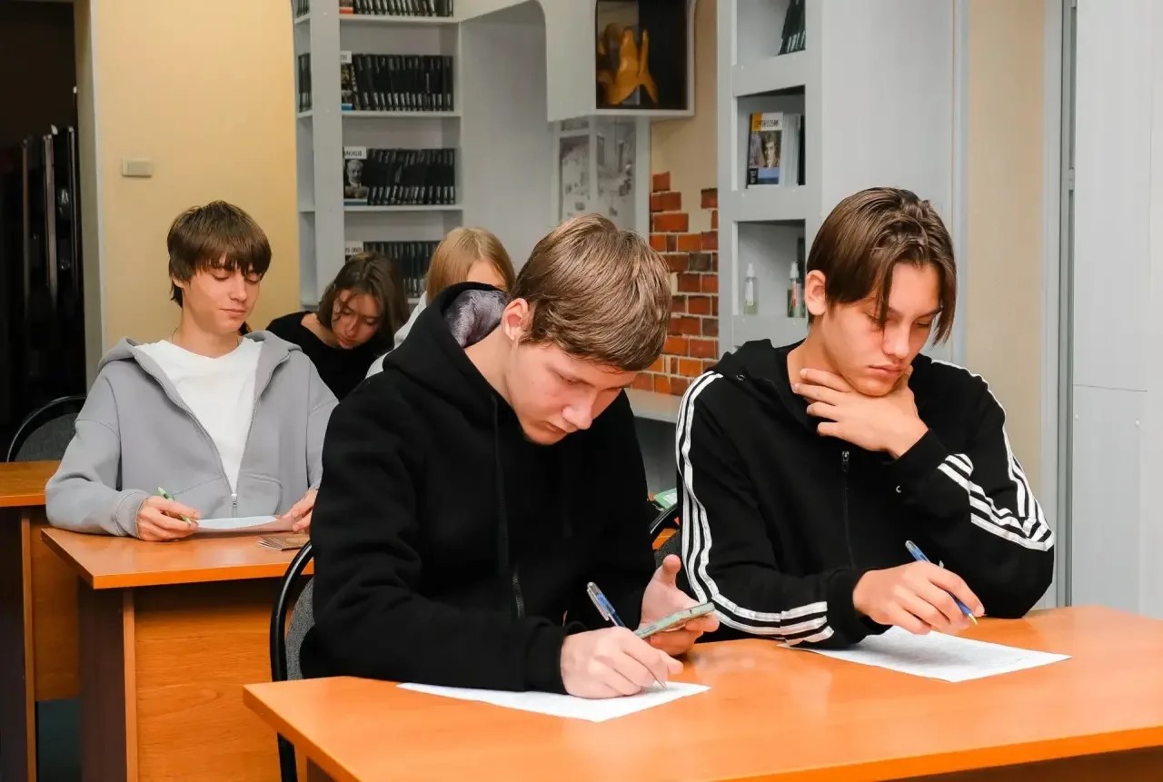 image_0