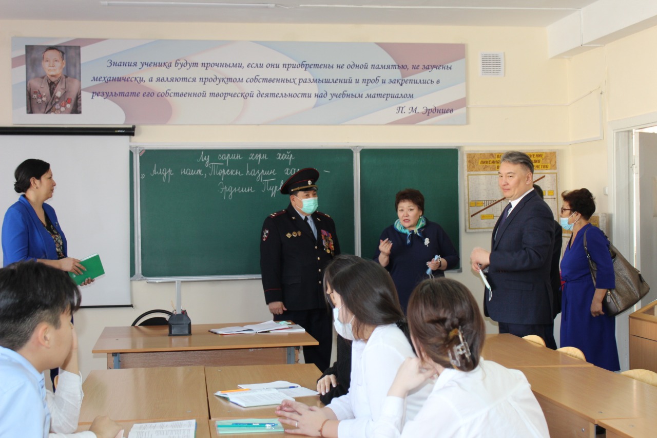 image_0 image_0