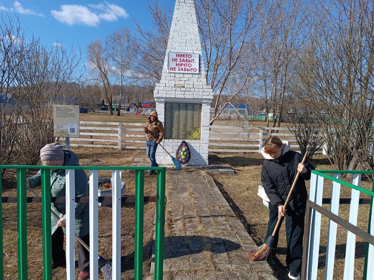 image_0 image_0