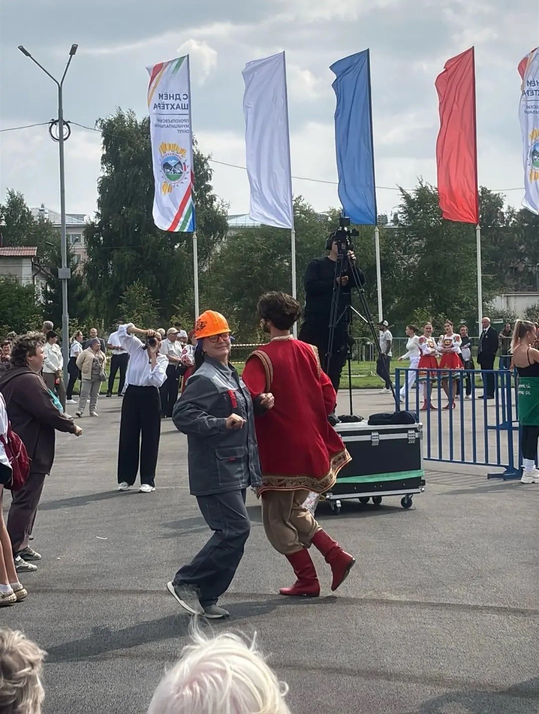 image_0