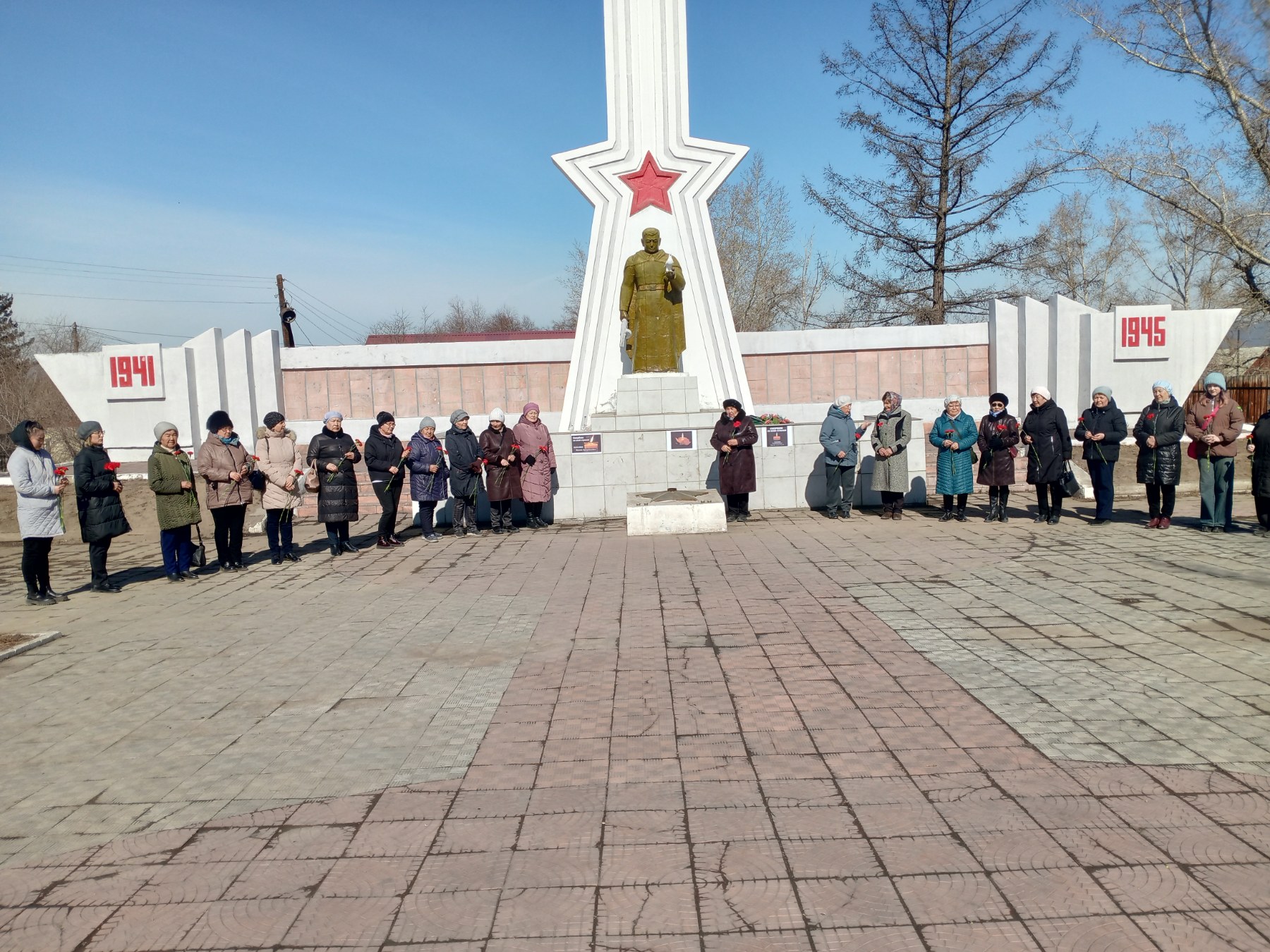 image_0 image_0