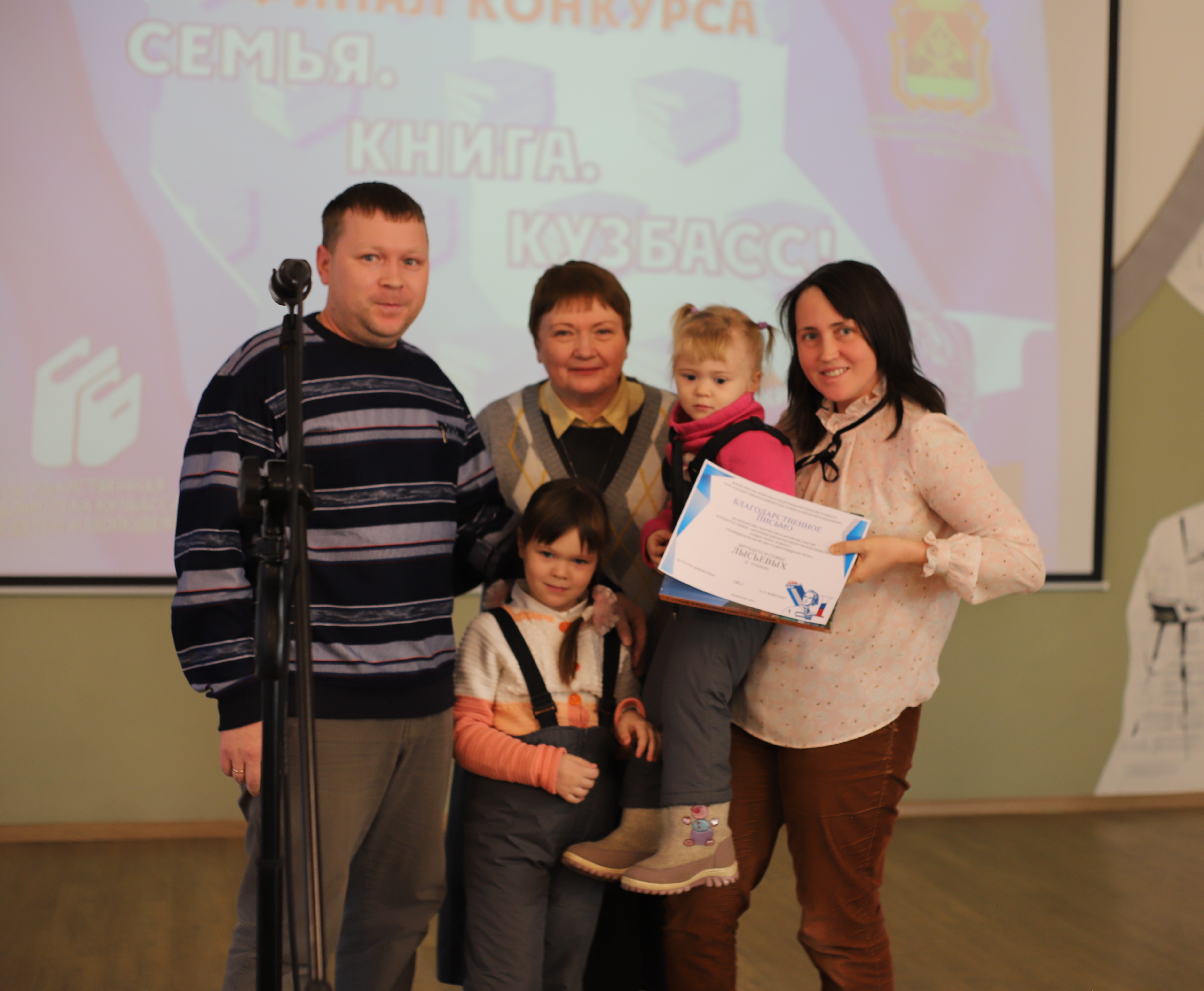 image_0 image_0