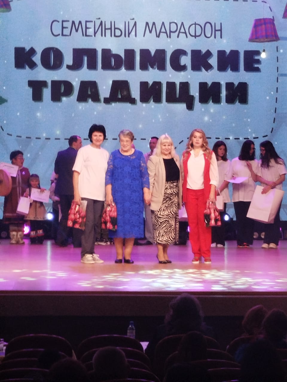 image_0 image_0