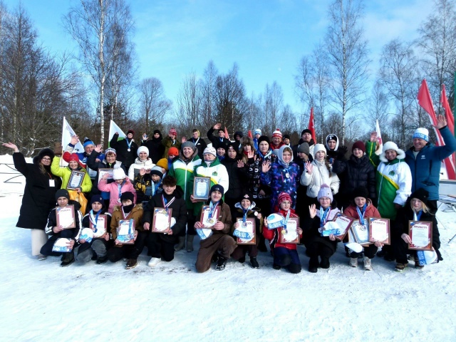 В Износках при участии женсовета прошло мероприятие «Помнит мир спасенный»