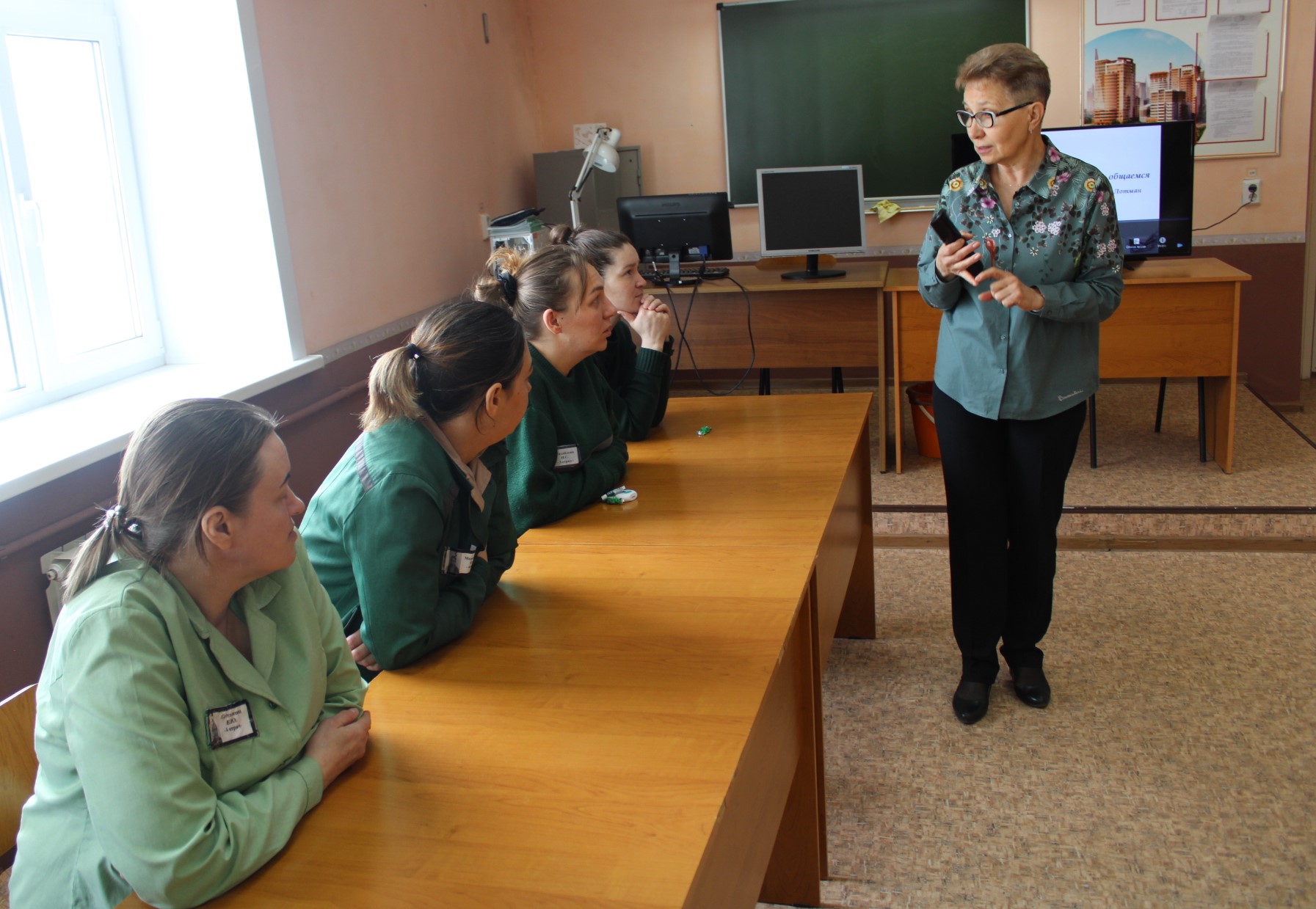 image_0