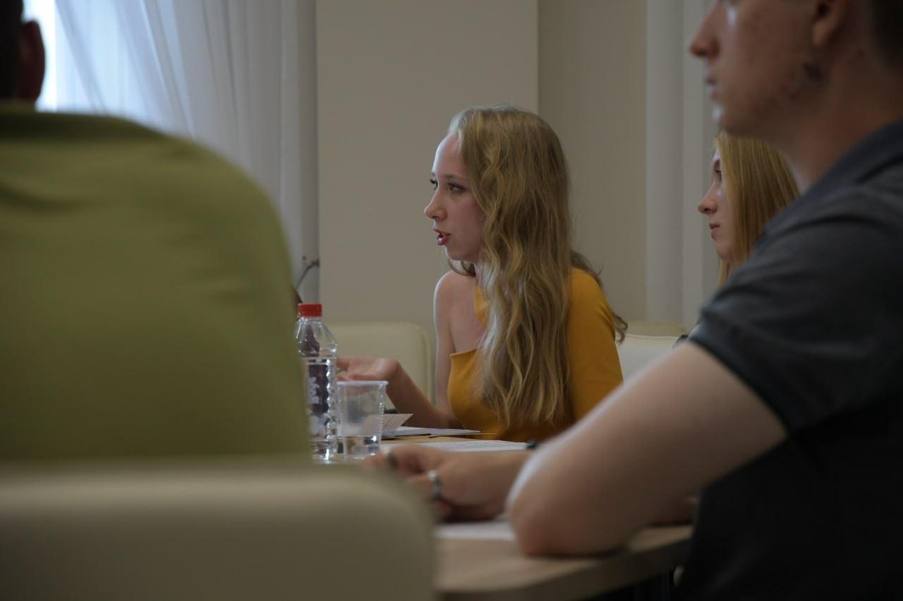 image_0