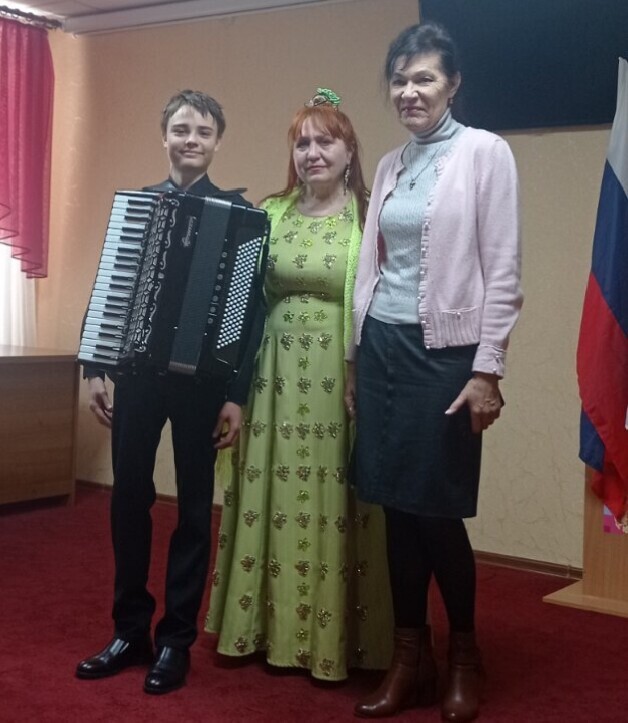 image_0 image_0