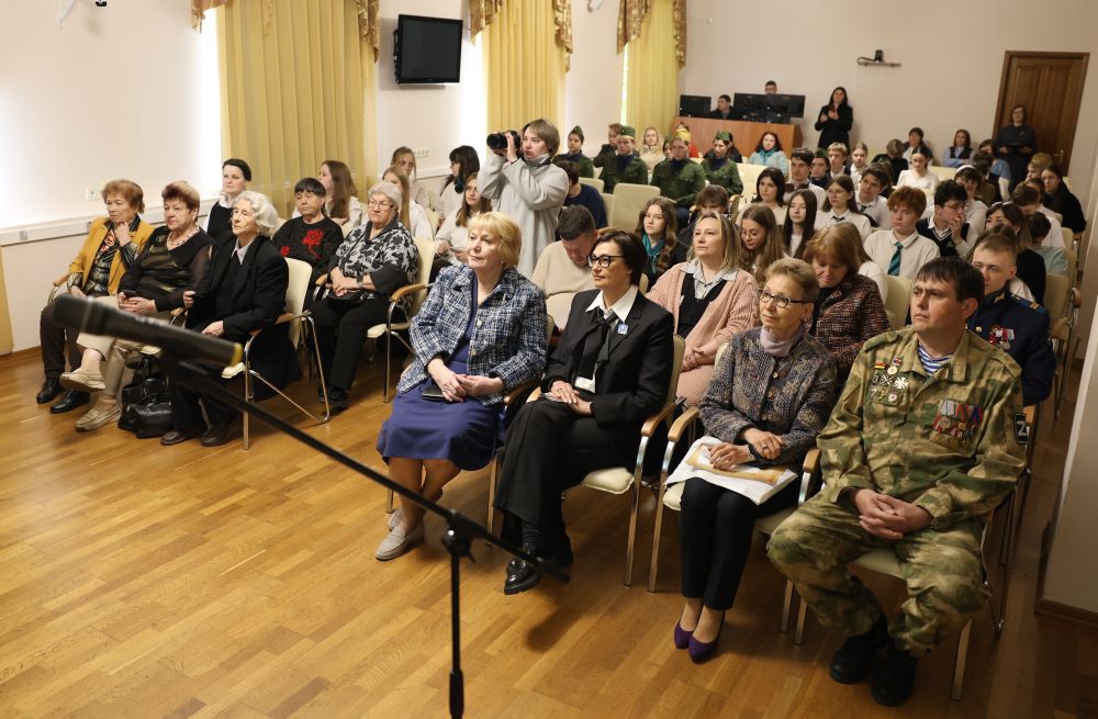 image_0