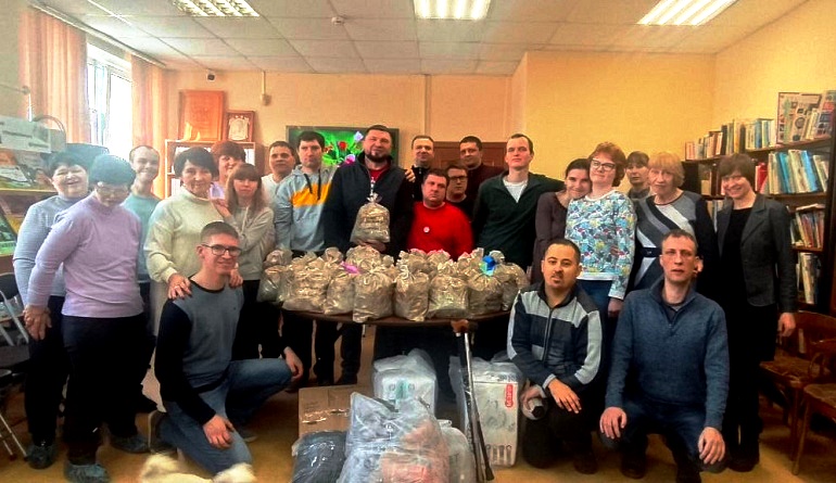 В Твери прошла акция «Подарок бойцу»