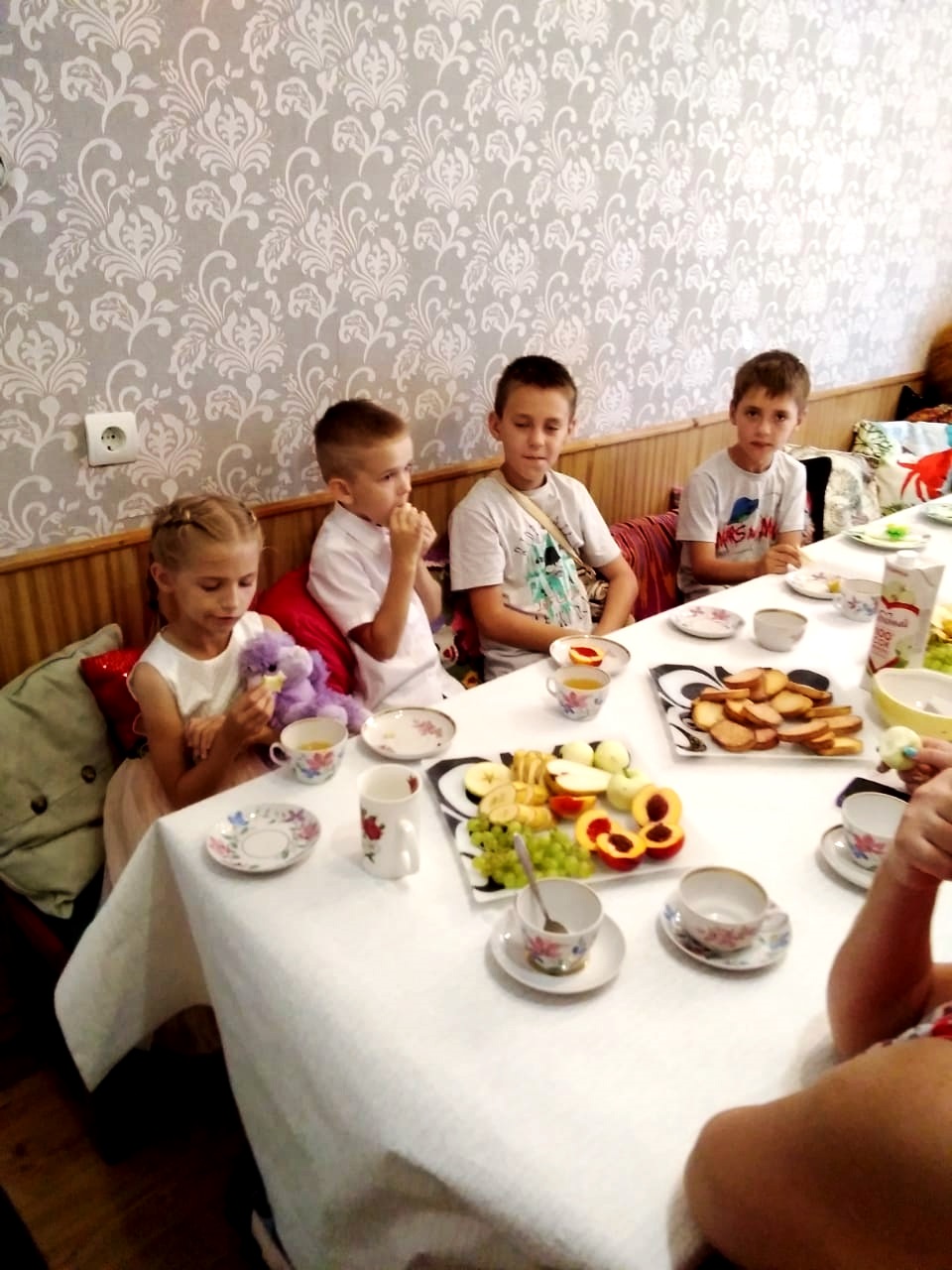 image_0 image_0