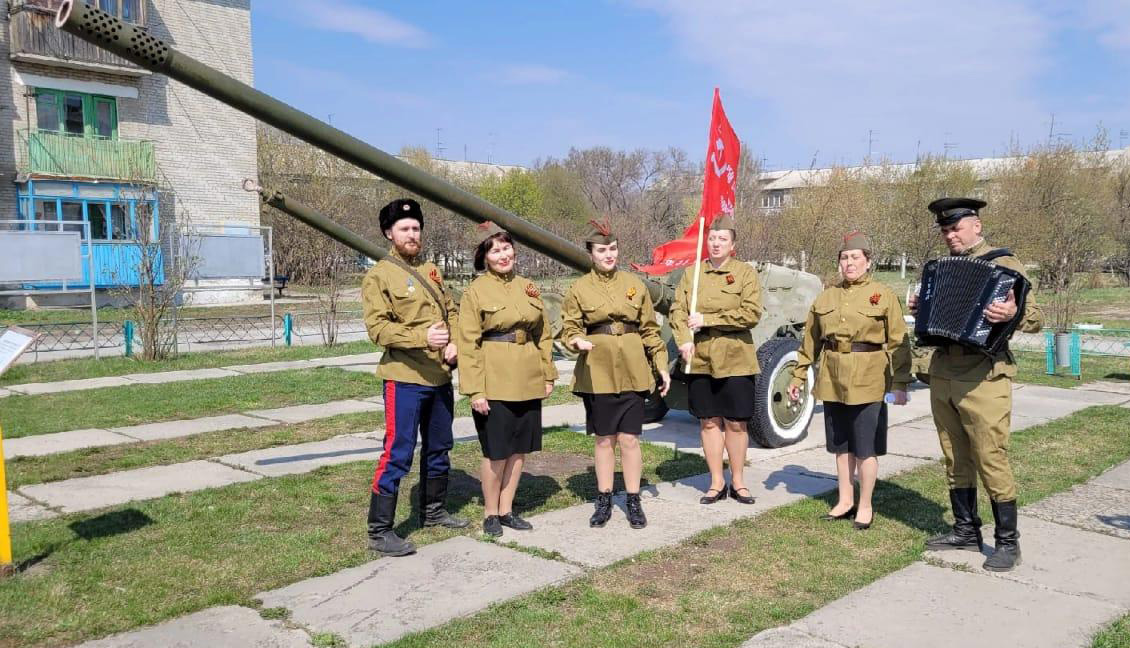 image_0 image_0