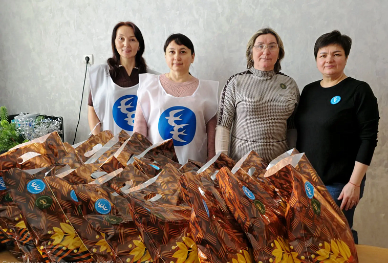 Женщины Чувашии - в помощь нашим бойцам