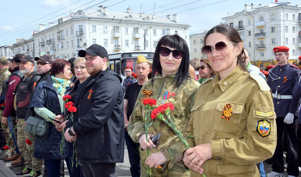 image_0 image_0