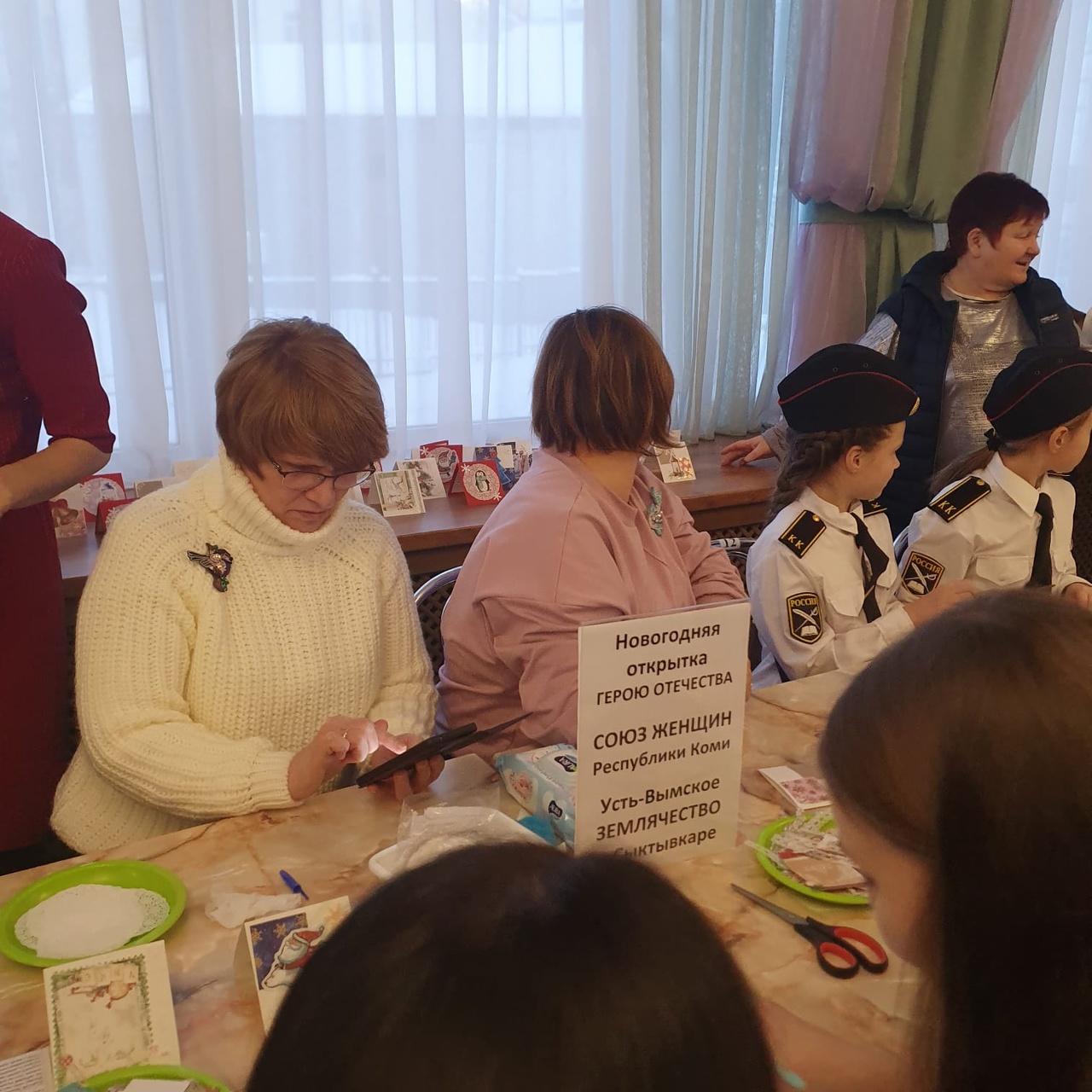 image_0 image_0