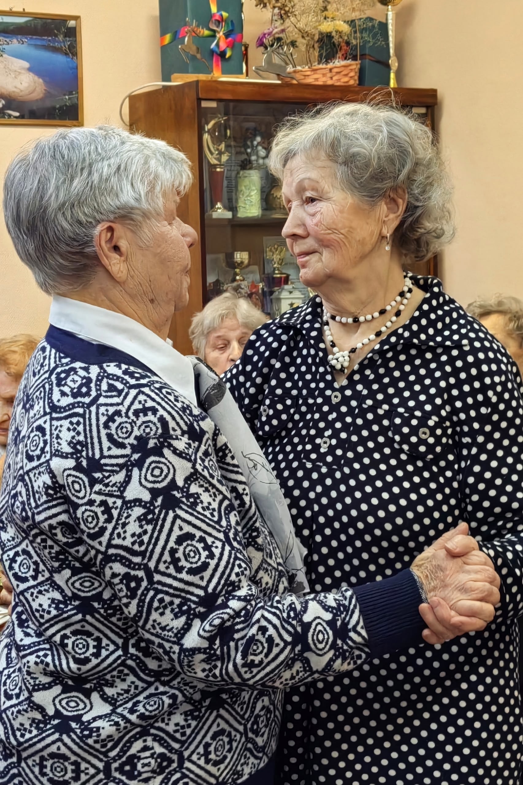 image_0