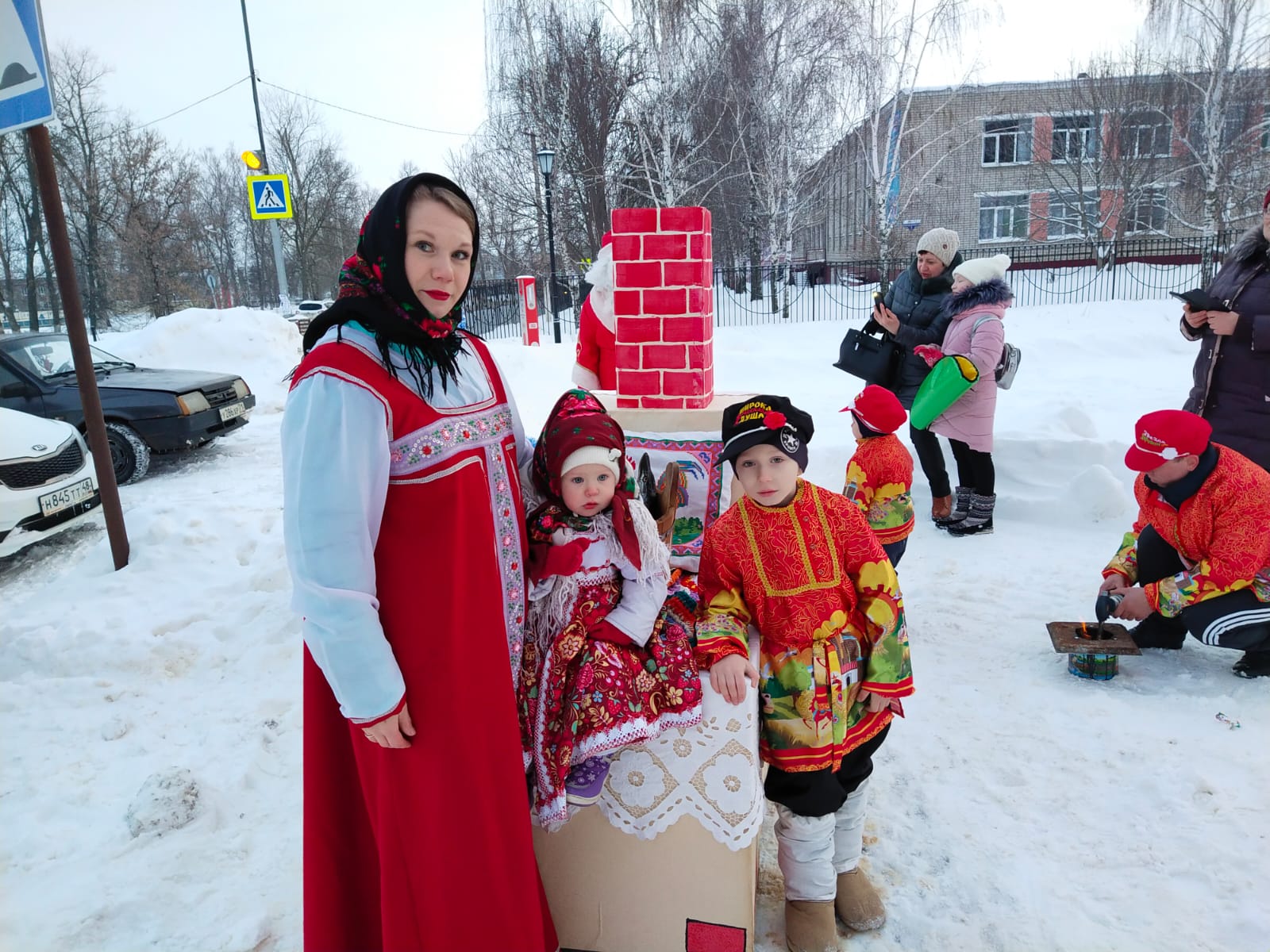 Погода в лебедяни на 10. Лебедянь школа. Названия фольклорных праздников. Народные праздники января.