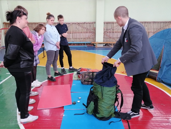 image_0 image_0