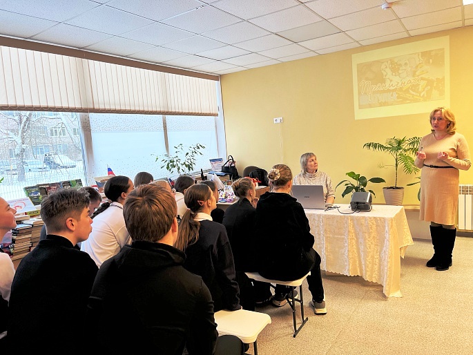 Вохтожский женсовет проводит уроки по профориентации для молодёжи