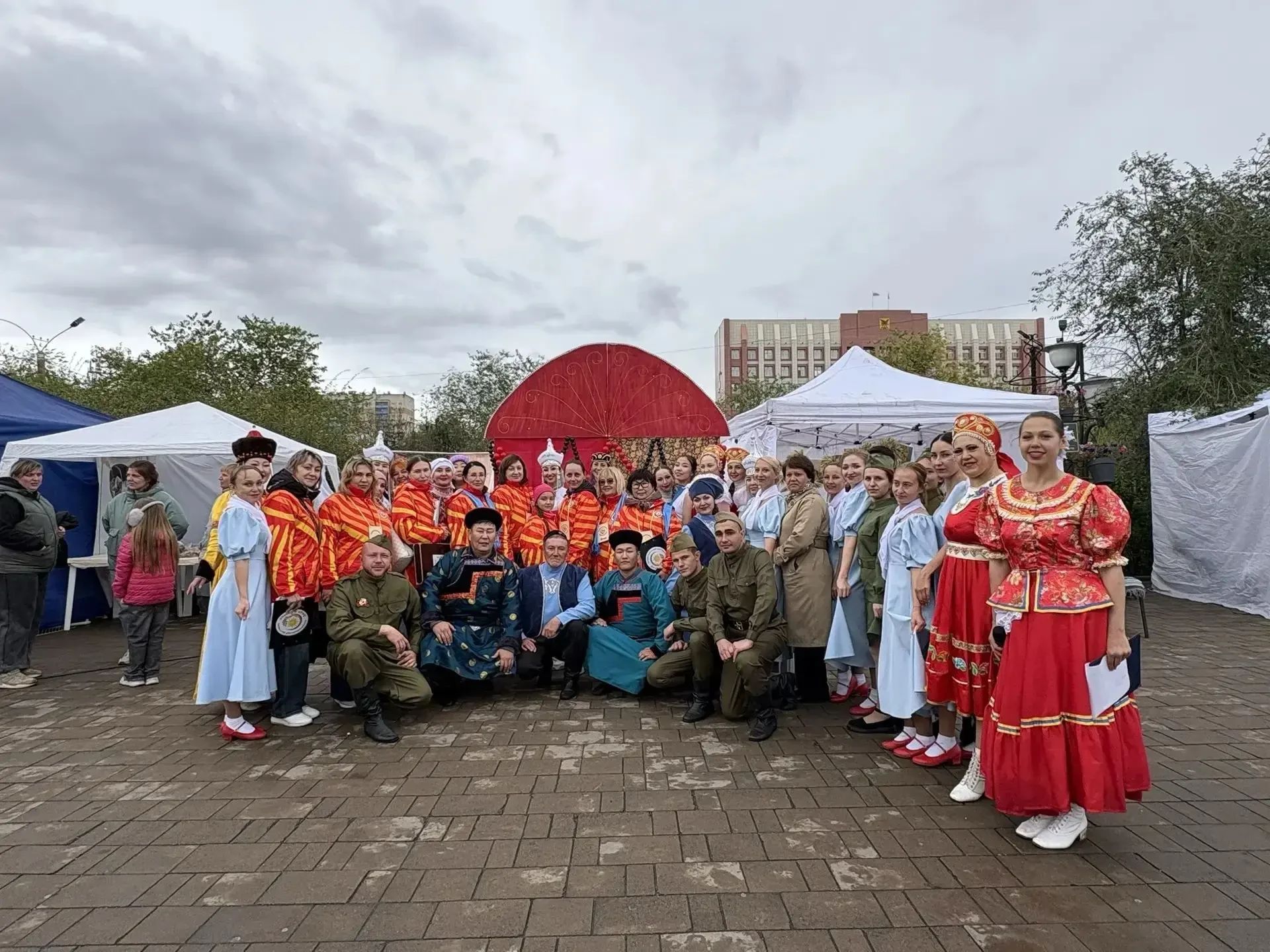 image_0