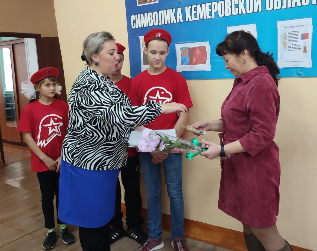 image_0 image_0