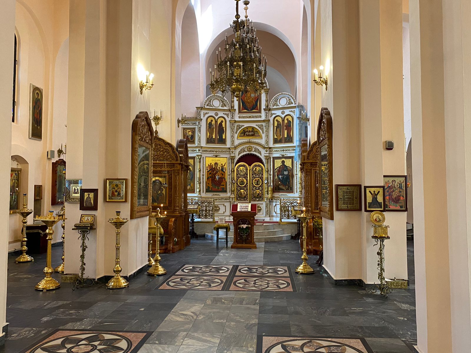 image_0 image_0