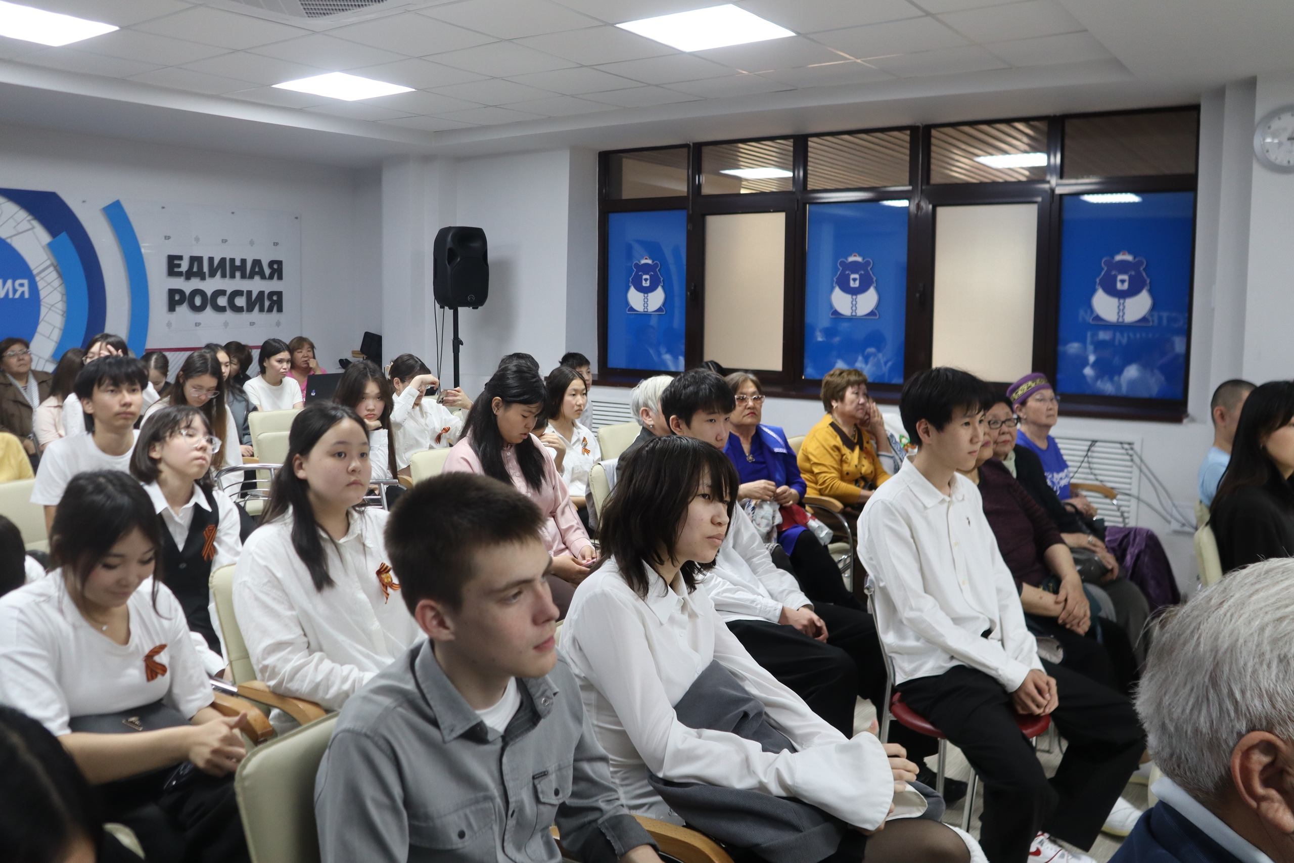 image_0