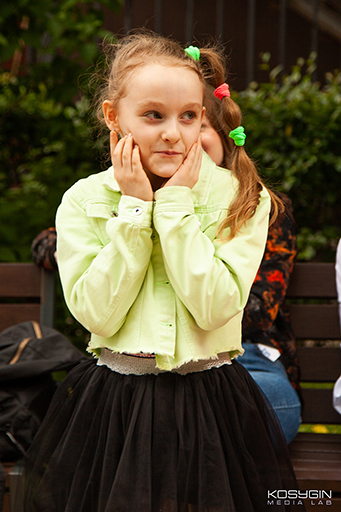 image_0 image_0