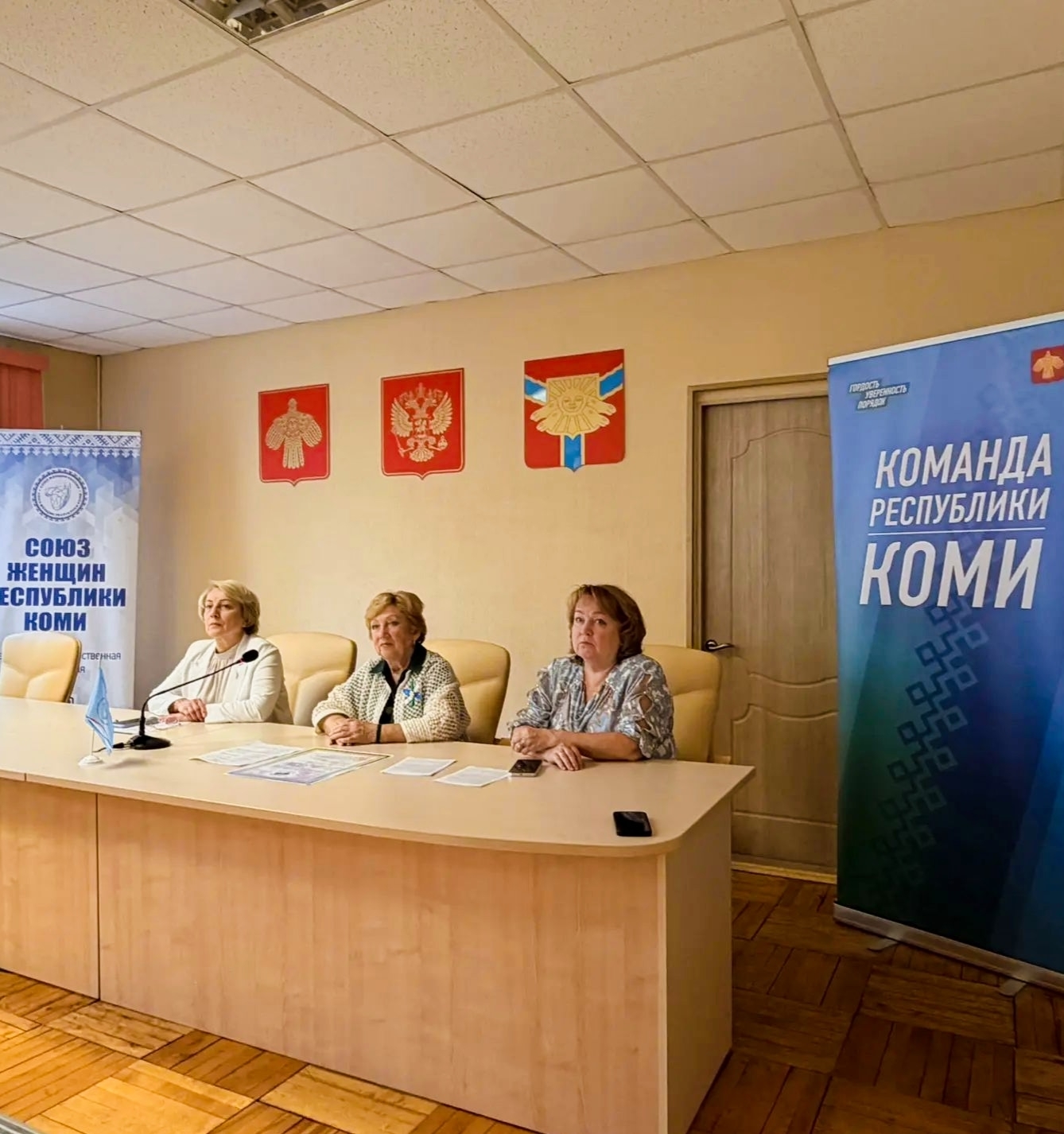 image_0