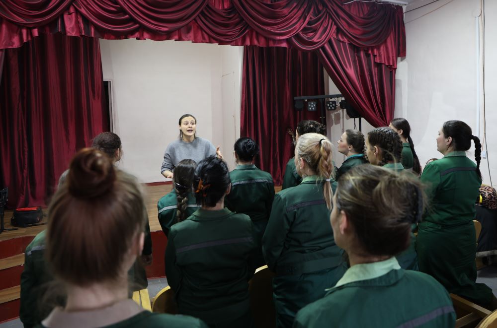 image_0