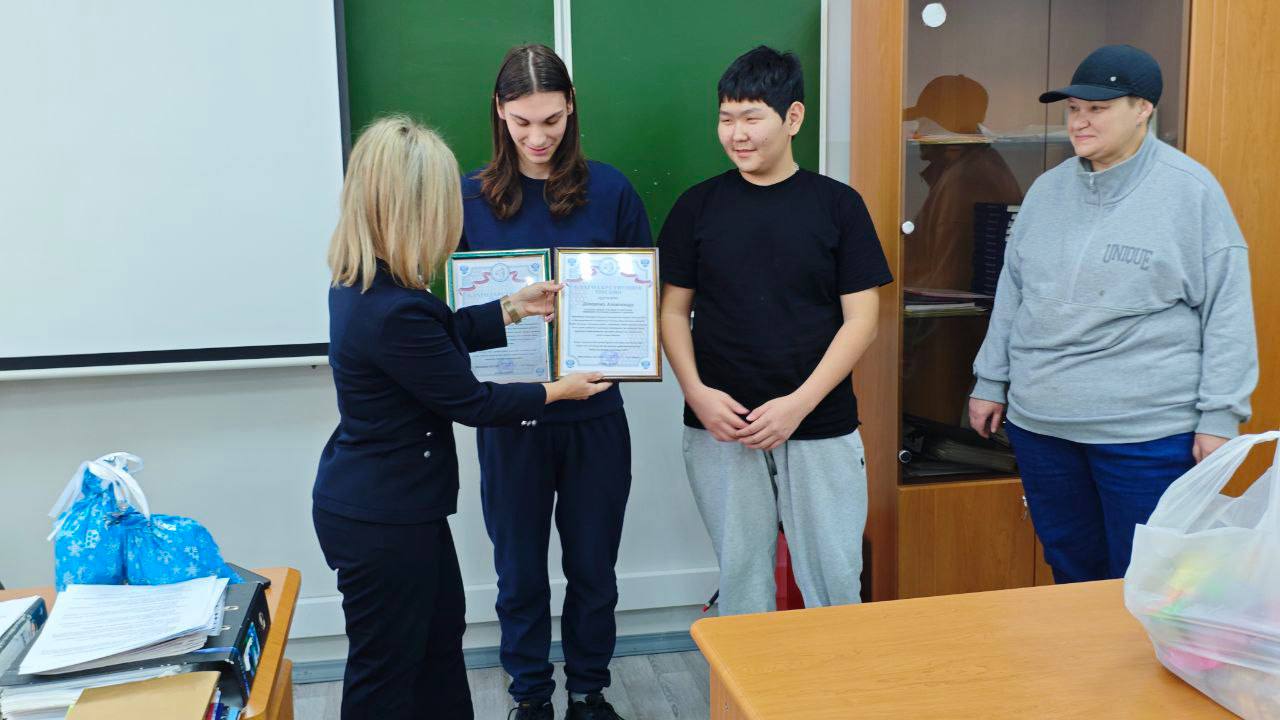 image_0