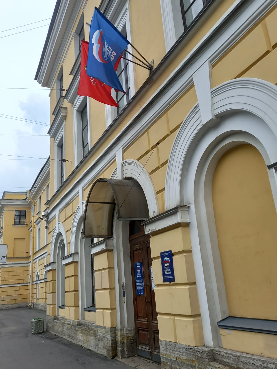 image_0 image_0