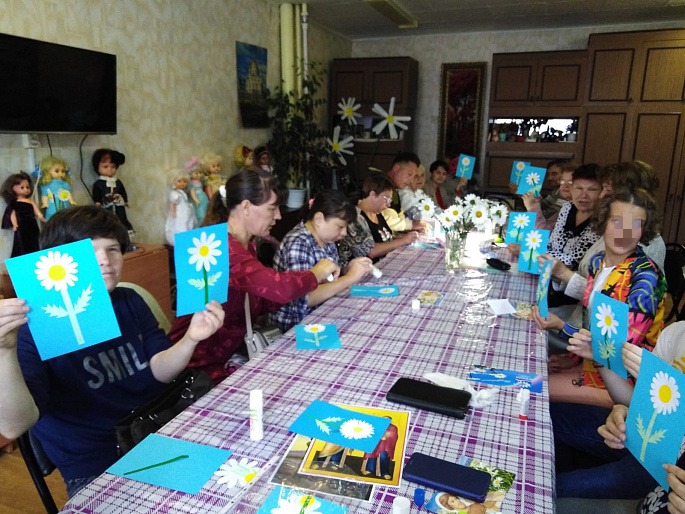 image_0 image_0