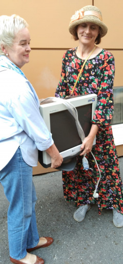 image_0 image_0