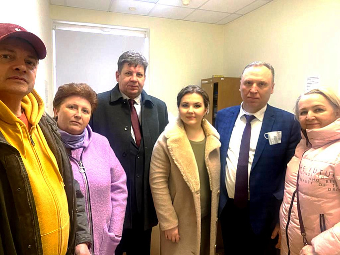 С теплом и уважением