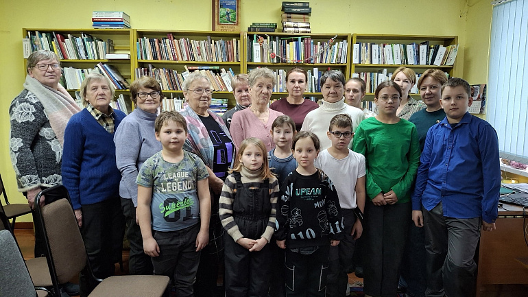 В Пряже школьники узнали о жизни и подвигах Валентины Гризодубовой