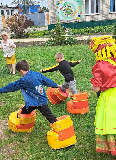 Данковский женсовет подарил праздник подопечным Центра «Большая Медведица»