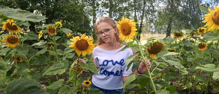 Поэзия Аллы Станишевской вдохновляет юных данковчан