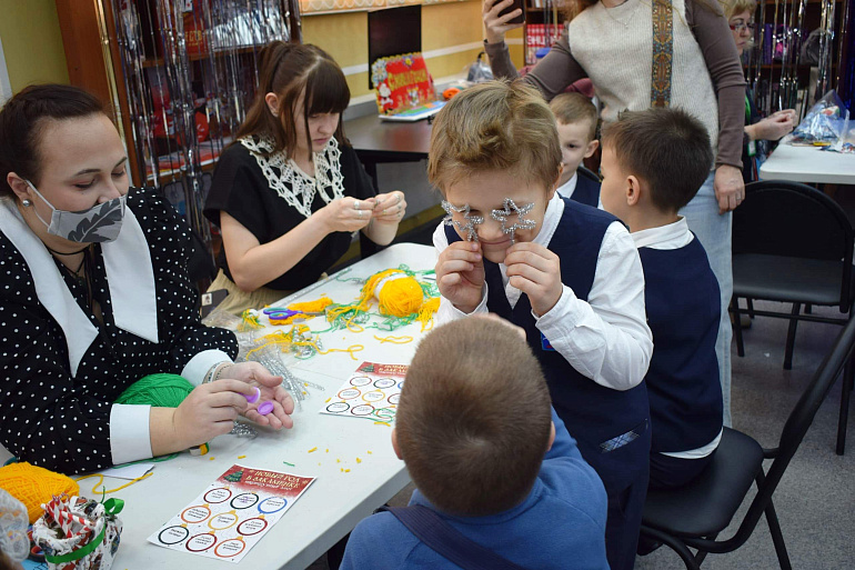 В Новосибирске более 700 маленьких горожан посетили Новониколаевск начала прошлого века