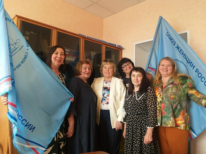 Псковские союзницы гордятся своими подругами