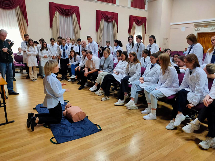 Проект "Научись спасать жизнь" поддержало Управление внутренней политики Липецкой области