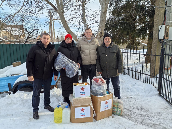 «Тепло для героя»: калининградские подруги объединились для поддержки защитников Отечества